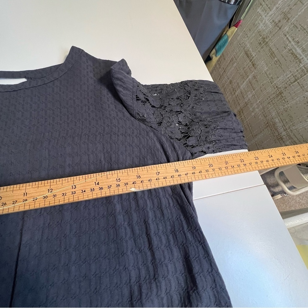 Chic navy blue Camber&Grace Women's Blouse - Picture 10 of 10